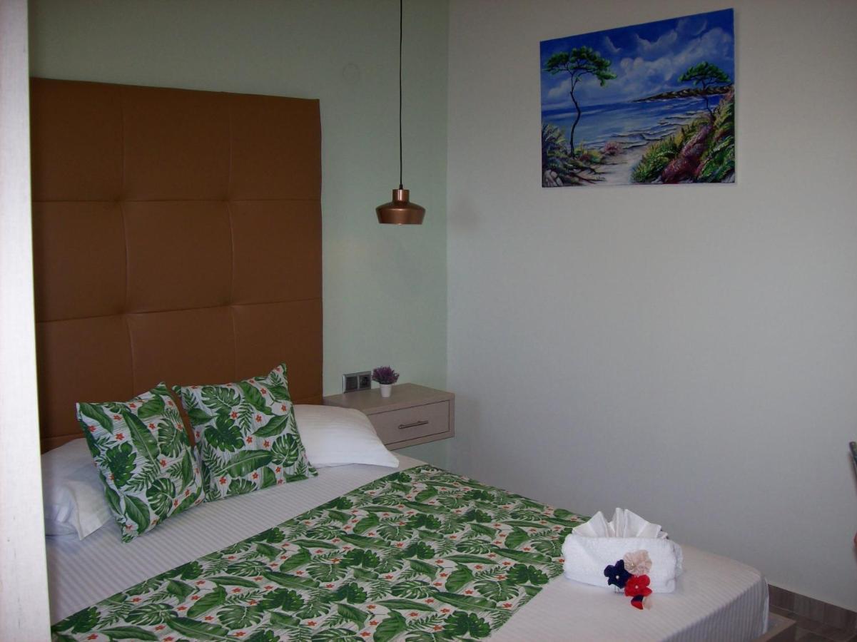 Sea Breeze 2 Apartment ลิเมนาเรีย ภายนอก รูปภาพ