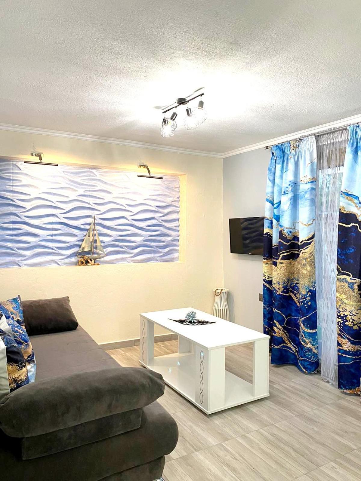 Sea Breeze 2 Apartment ลิเมนาเรีย ภายนอก รูปภาพ